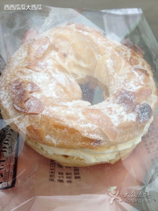  p>面包路(天府二街店)是一家蛋糕西点类型的餐馆,位于成都武侯区天府