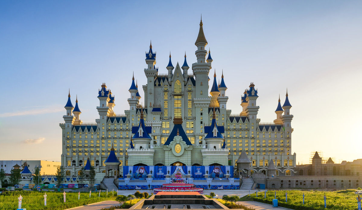  p>沈阳热高乐园主题公园包括 a href="#" data-lemmaid="3040262">