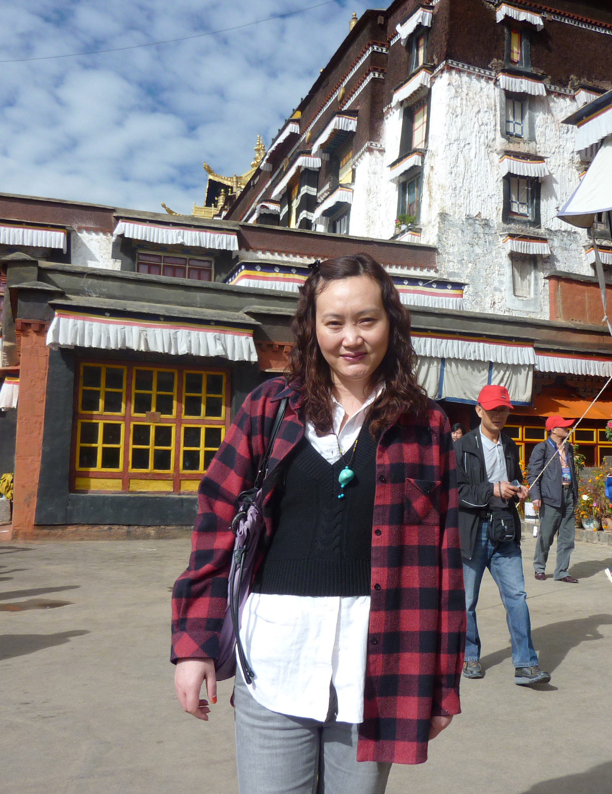 邵丽,女,汉族,1965年生,河南<a target="