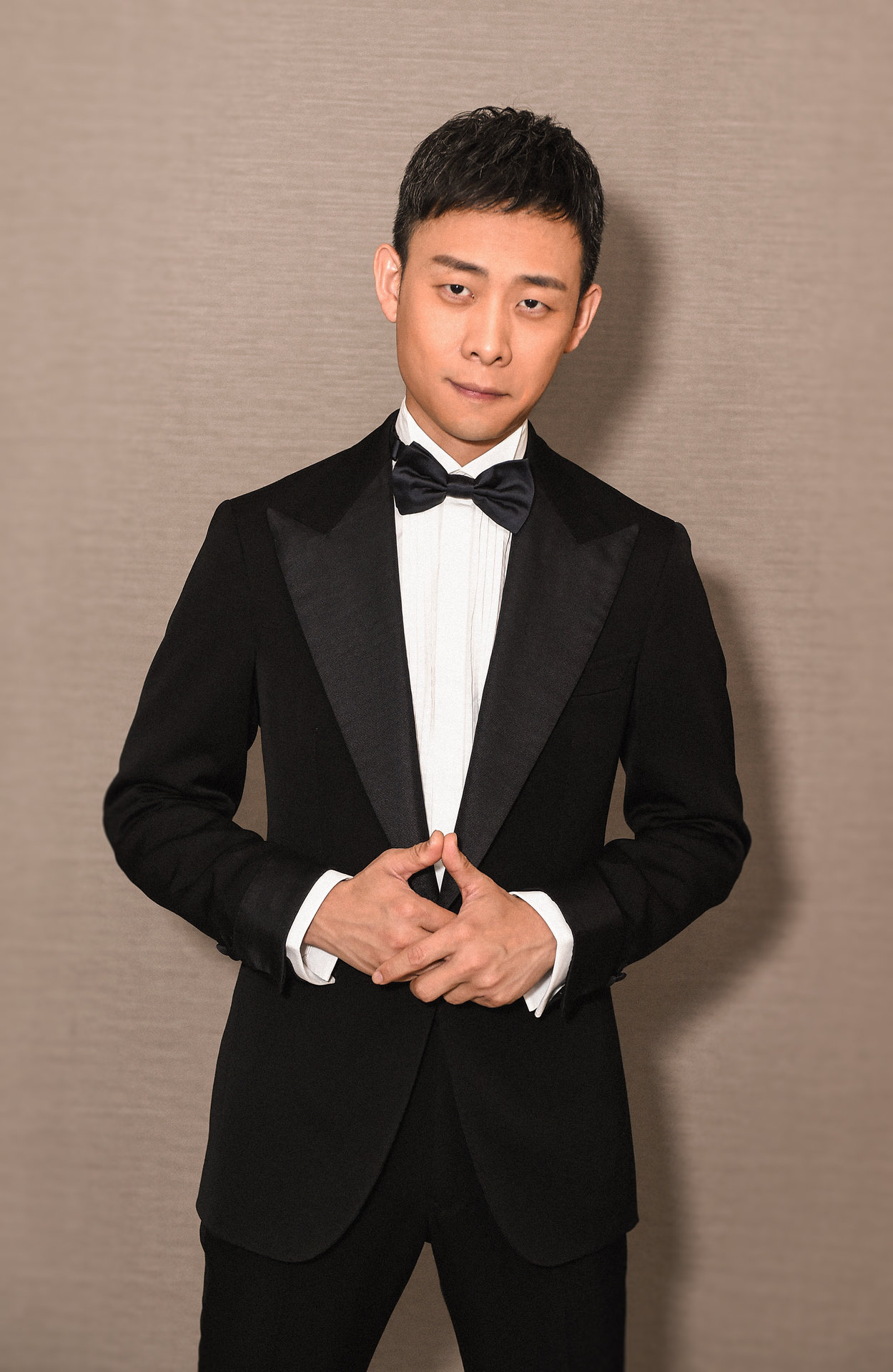  /p> p>1997年至2006年服役于北京军区政治部战友话剧团.