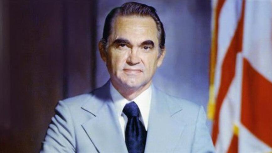 乔治·华莱士:点燃熊熊大火