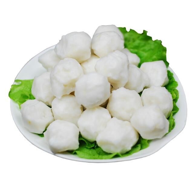  p>鱼丸又称"鱼包肉",用鳗鱼,鲨鱼或者淡水鱼剁蓉,加甘薯粉(淀粉)搅拌