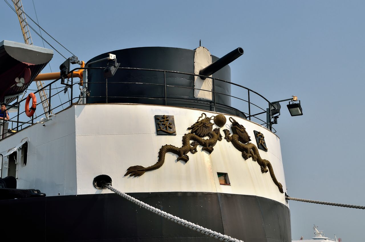  p>定远号战列舰/一等装甲舰(steel battleships),造价620万马克(折合