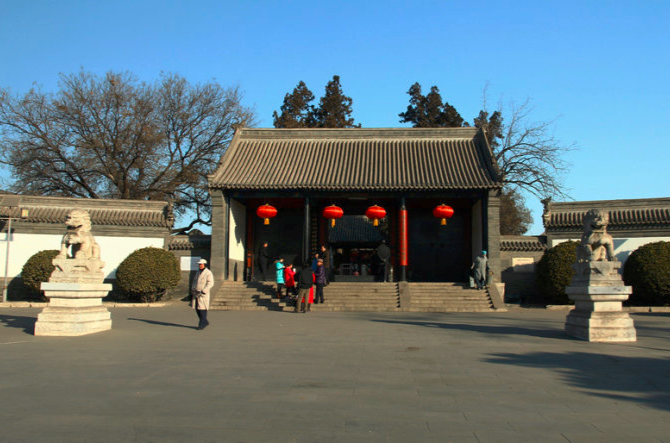  p>保定府始建于宋淳化三年(公元992年),李继宣知保州,筑城关,浚外濠