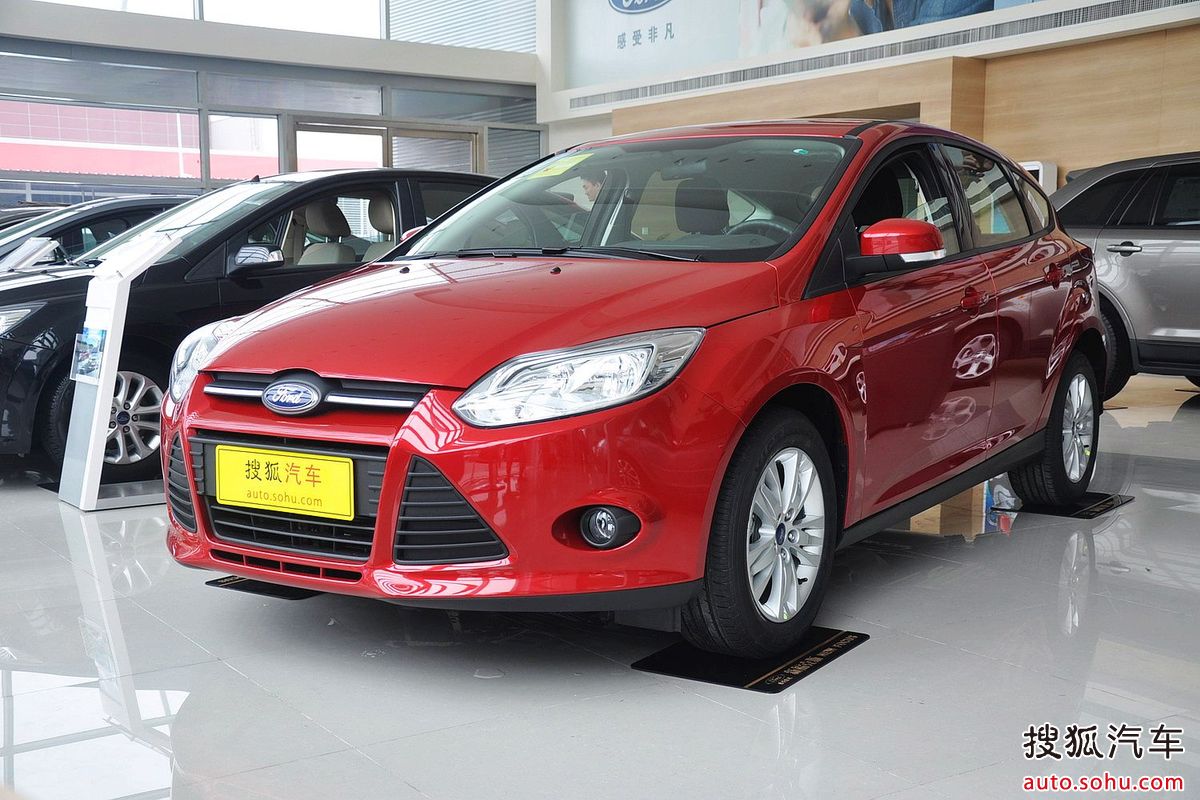 福特福克斯两厢
