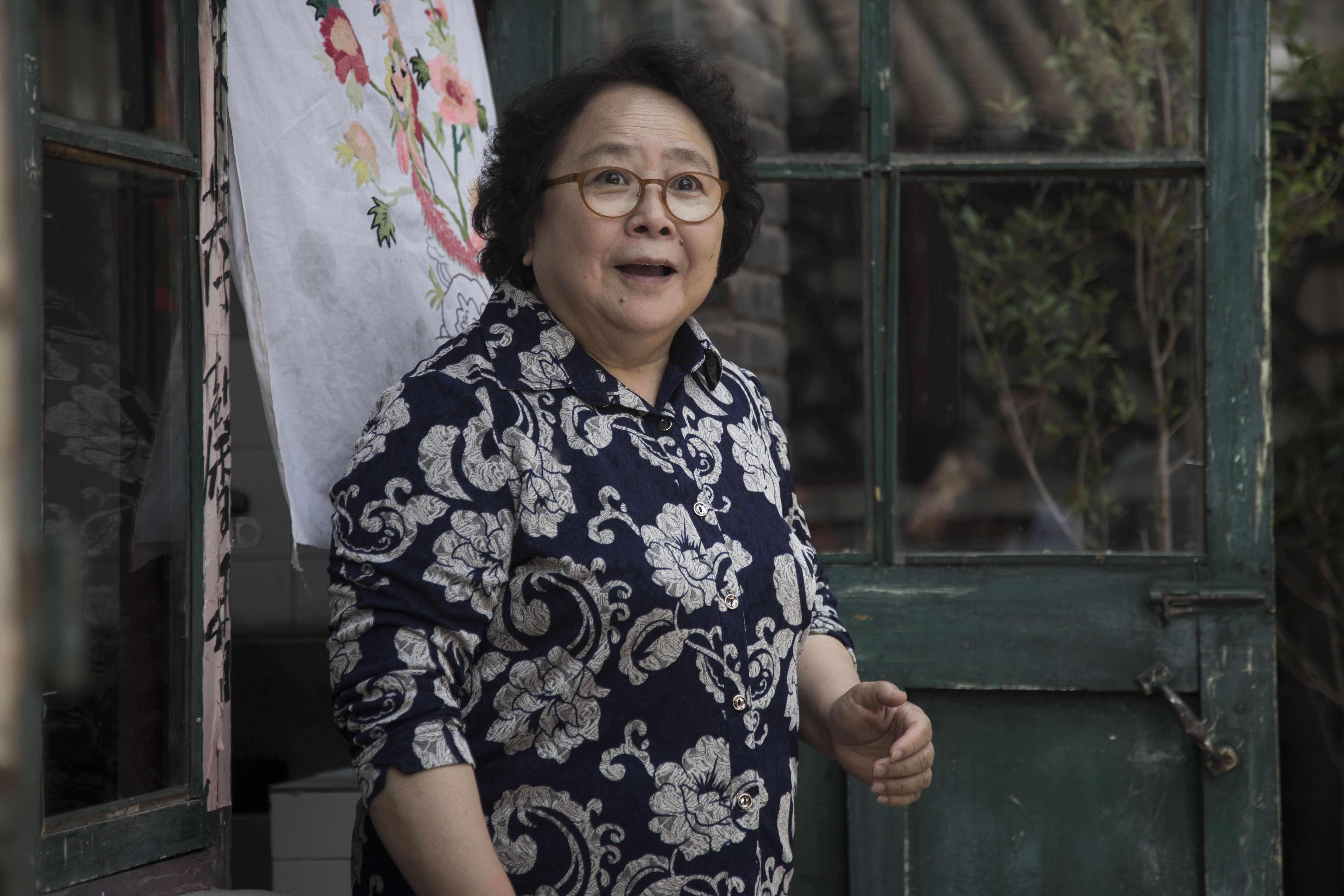 儒意欣欣出品,由 a target="_blank" href="/item/余淳/10703137"