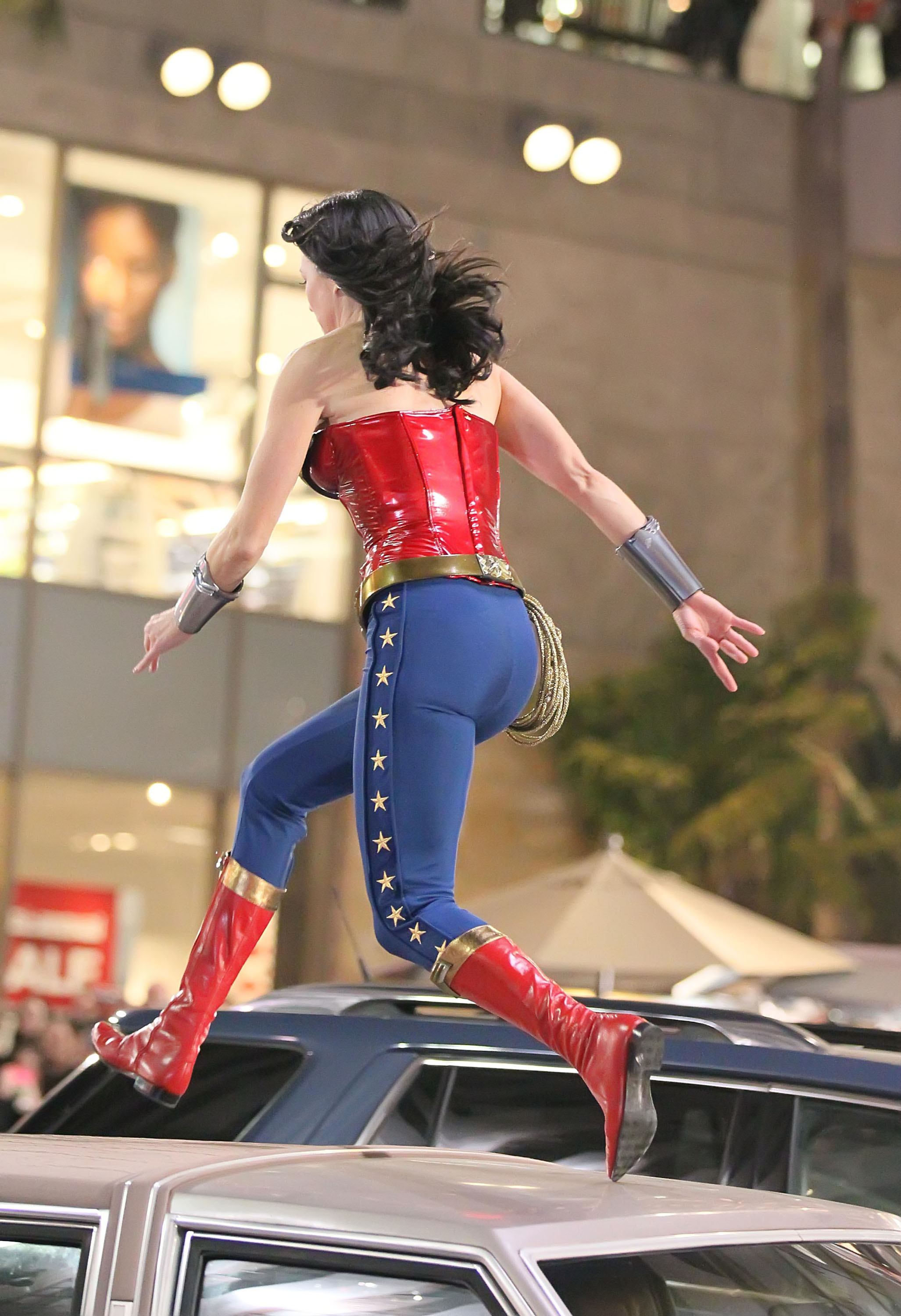 2011版神奇女侠试映集