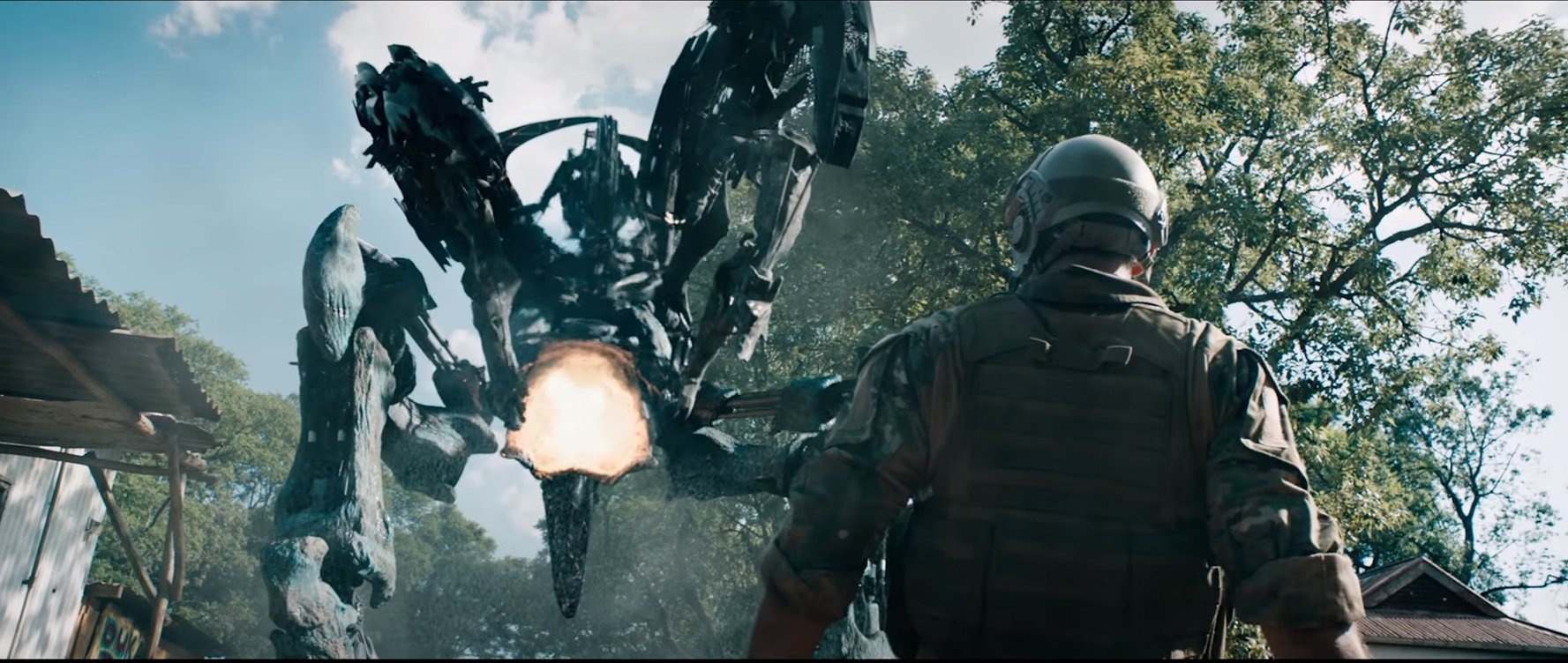  p>《铁甲战神》是joe miale执导的, a data-lemmaid="3718712">李