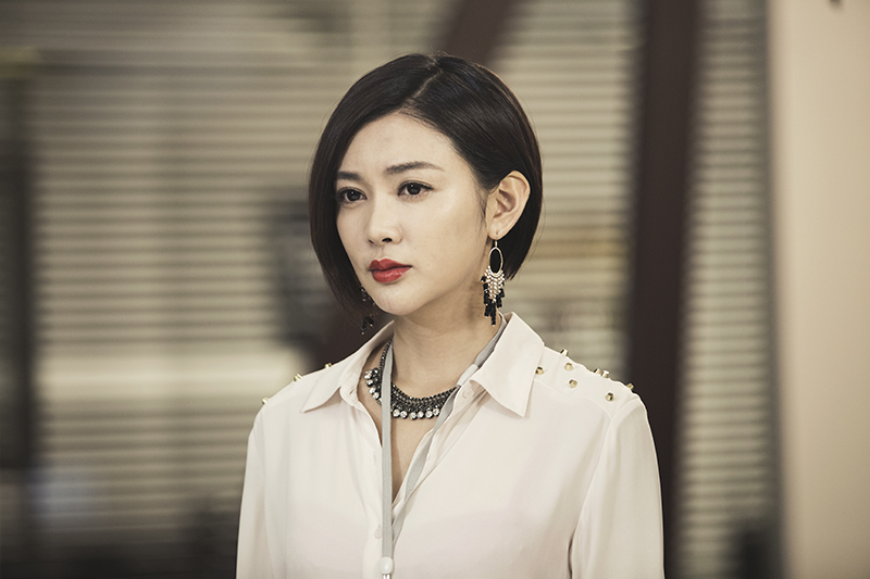  p>郝泽嘉 i>(原名:郝安磊), /i>1988年4月2日出生于黑龙江省鹤岗 