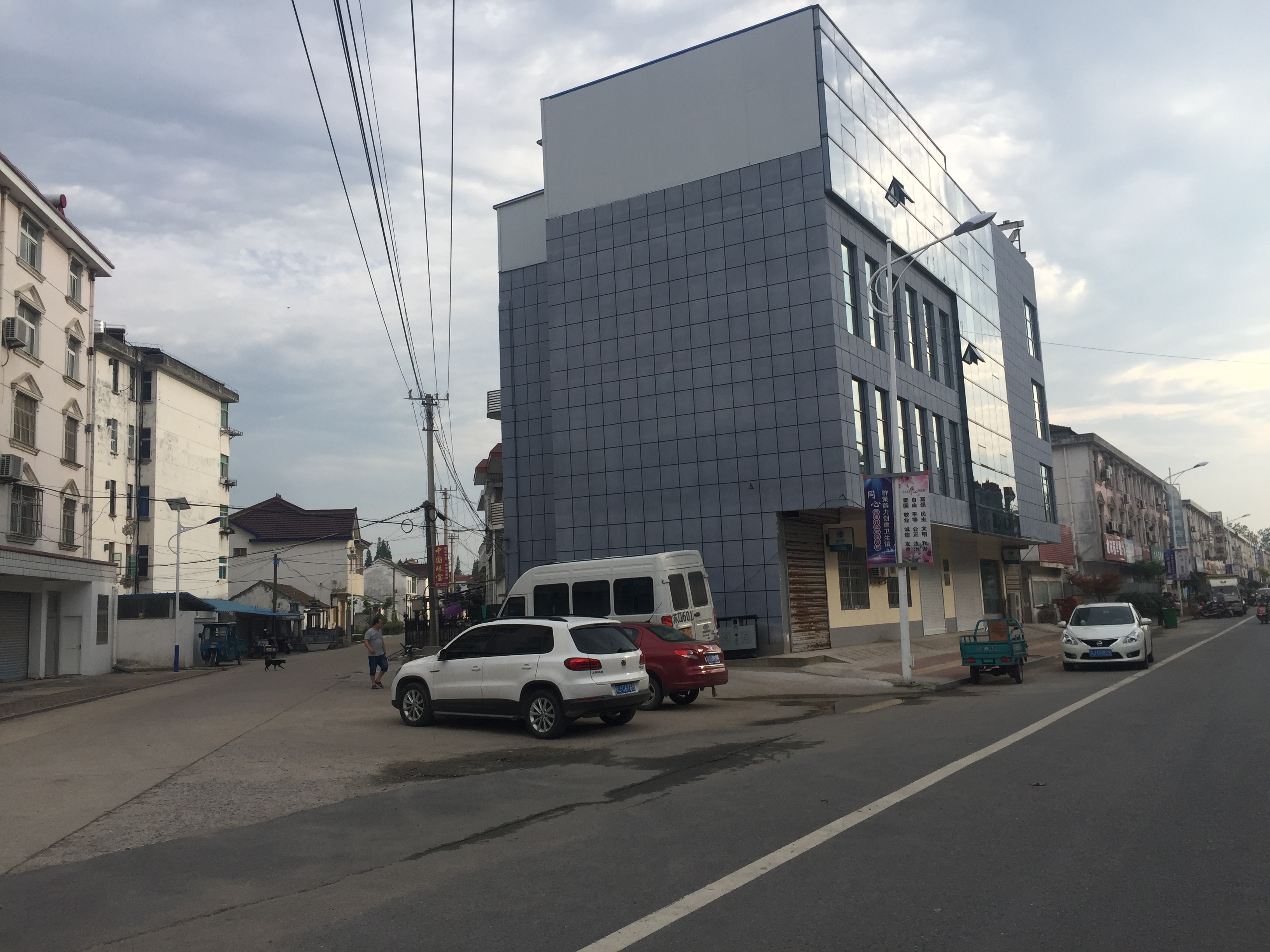  p>大桥镇,隶属于江苏省盐城市大丰区,地处 a target="_blank" href="