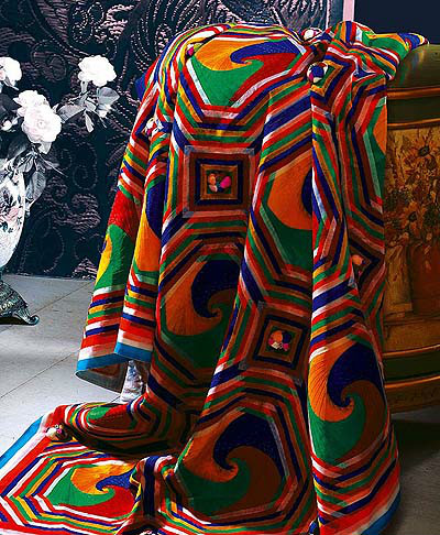  p>拼布(patchwork)又称:piecine ,quilting,是国际上非常流行的古典