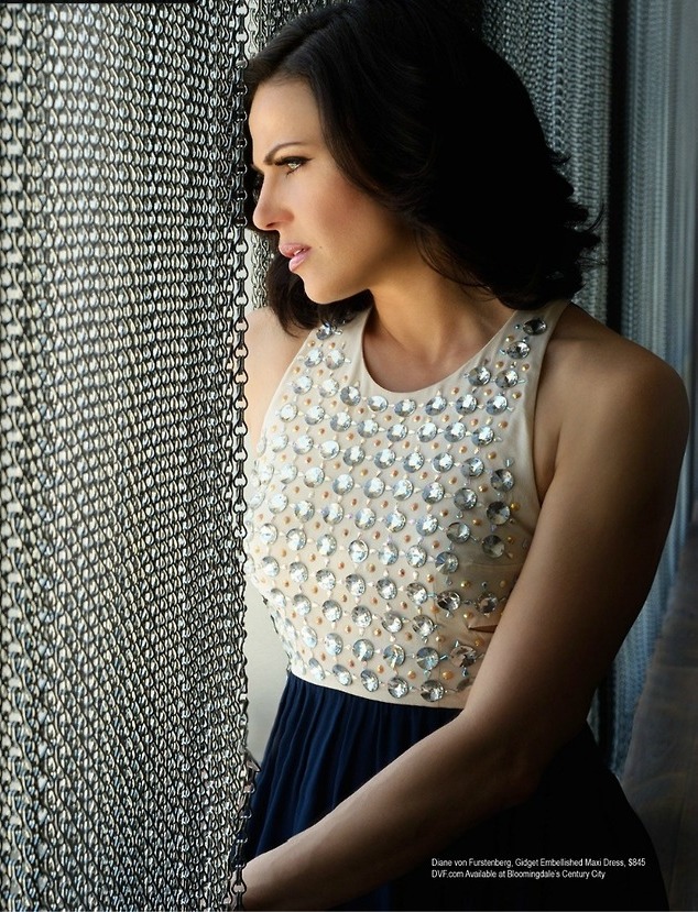 (lana parrilla),1977年7月15日出生于美国纽约布鲁克林,美国影视演员