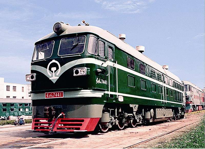 电传动柴油机车