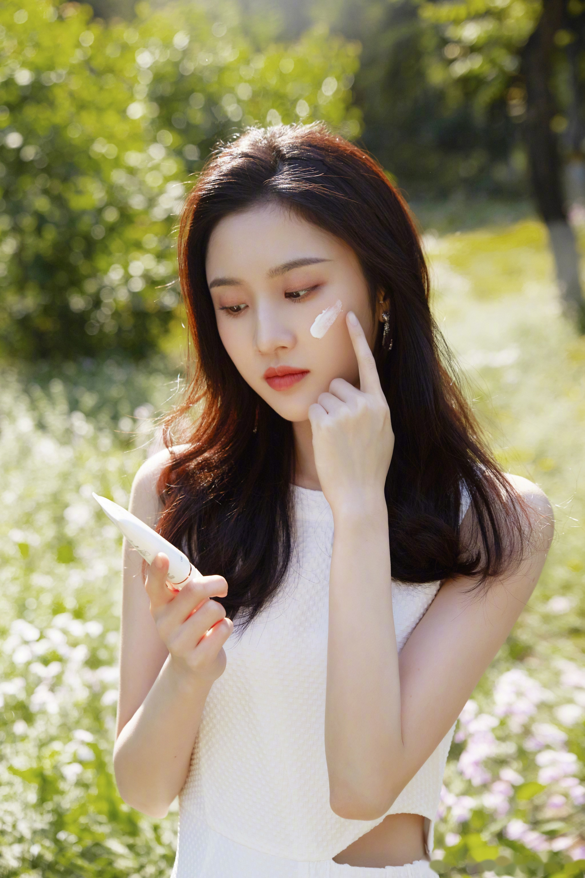  p>张慧雯,1993年9月13日出生于江西省鹰潭市,中国内地影视女演员