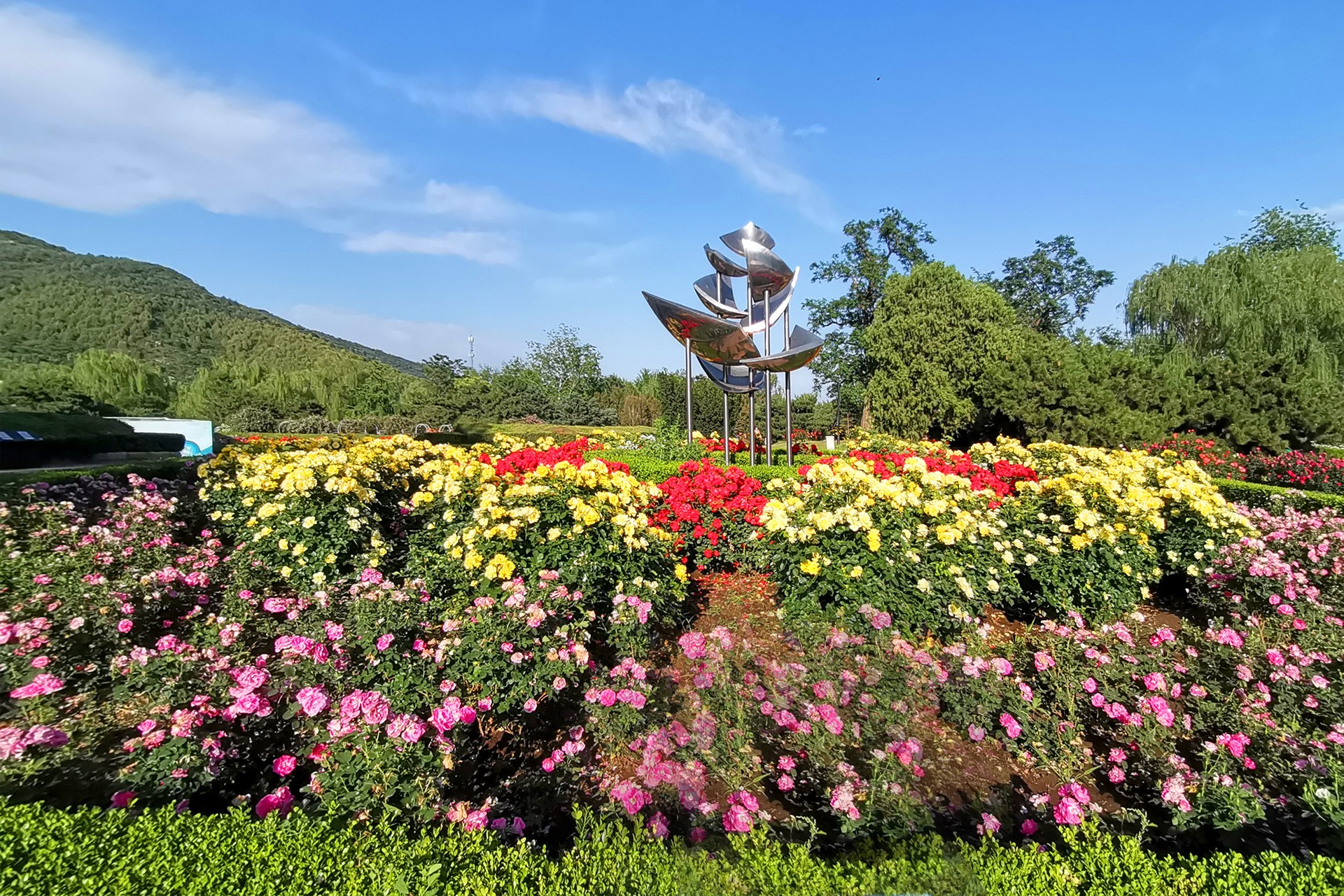  p>北京植物园位于 a target="_blank" href="/item/京西/3586866"