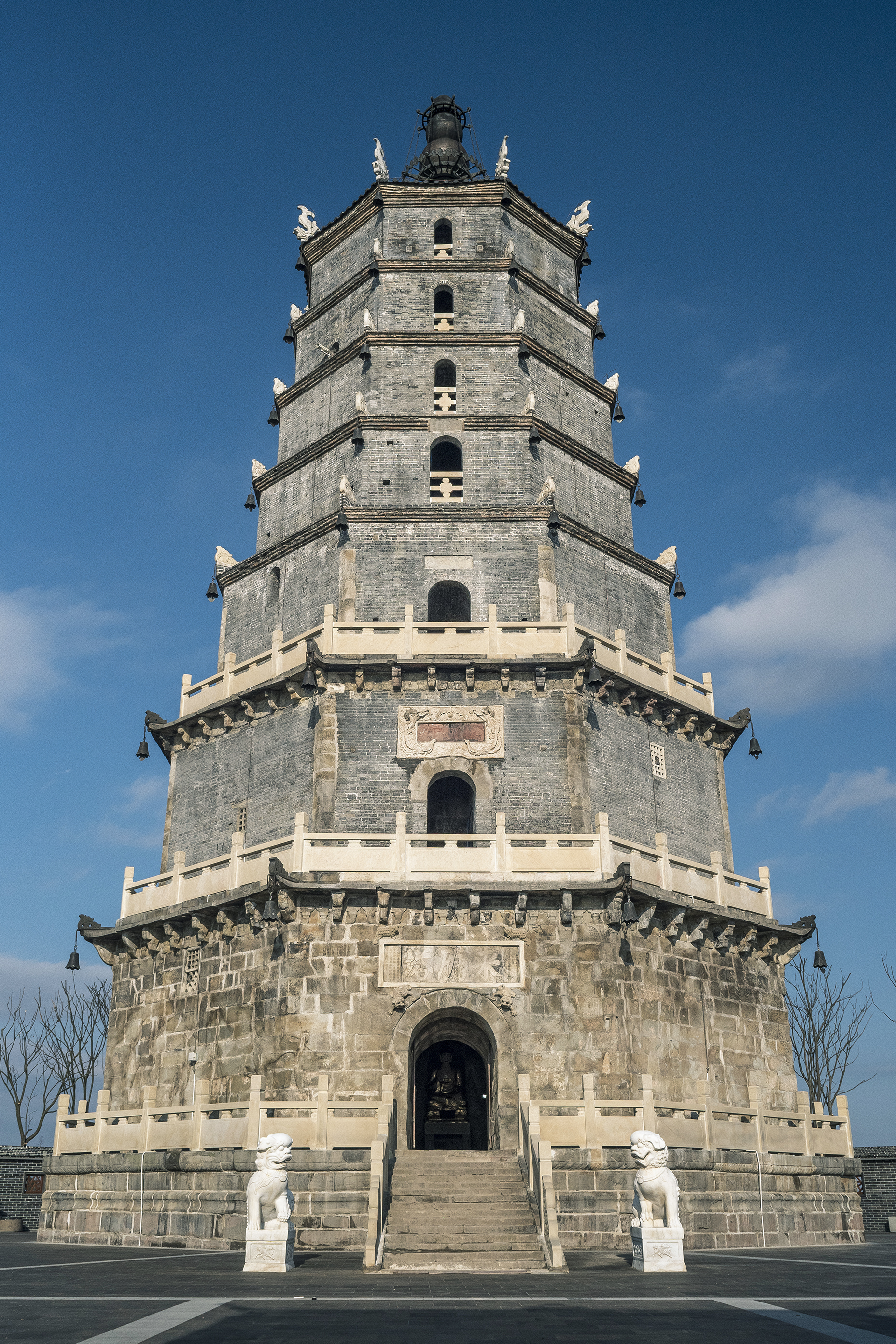 sj6415">来雁塔,座落于 a target="_blank" href="/item/衡阳/235811"