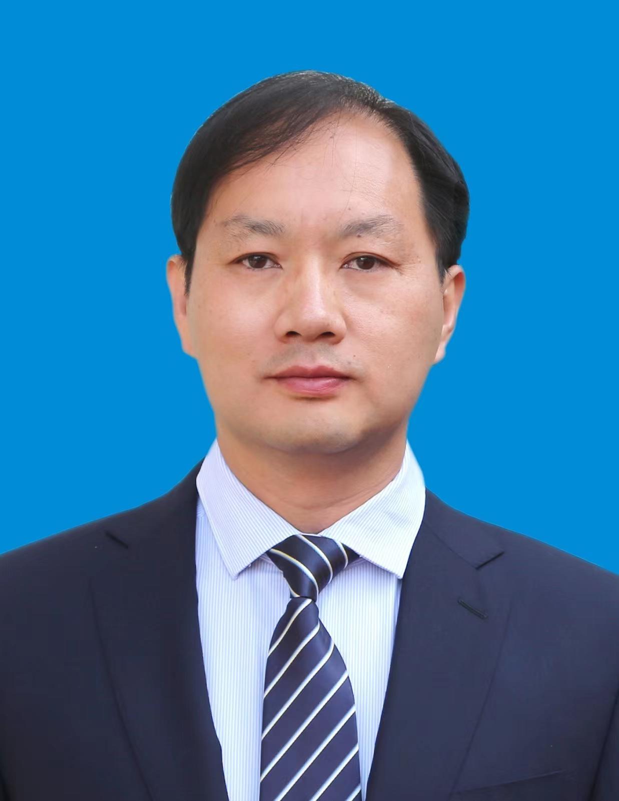 谭斌