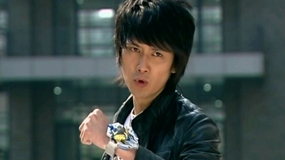  p>文东,国产真人特摄剧《 a target="_blank" href="/item/铠甲勇士