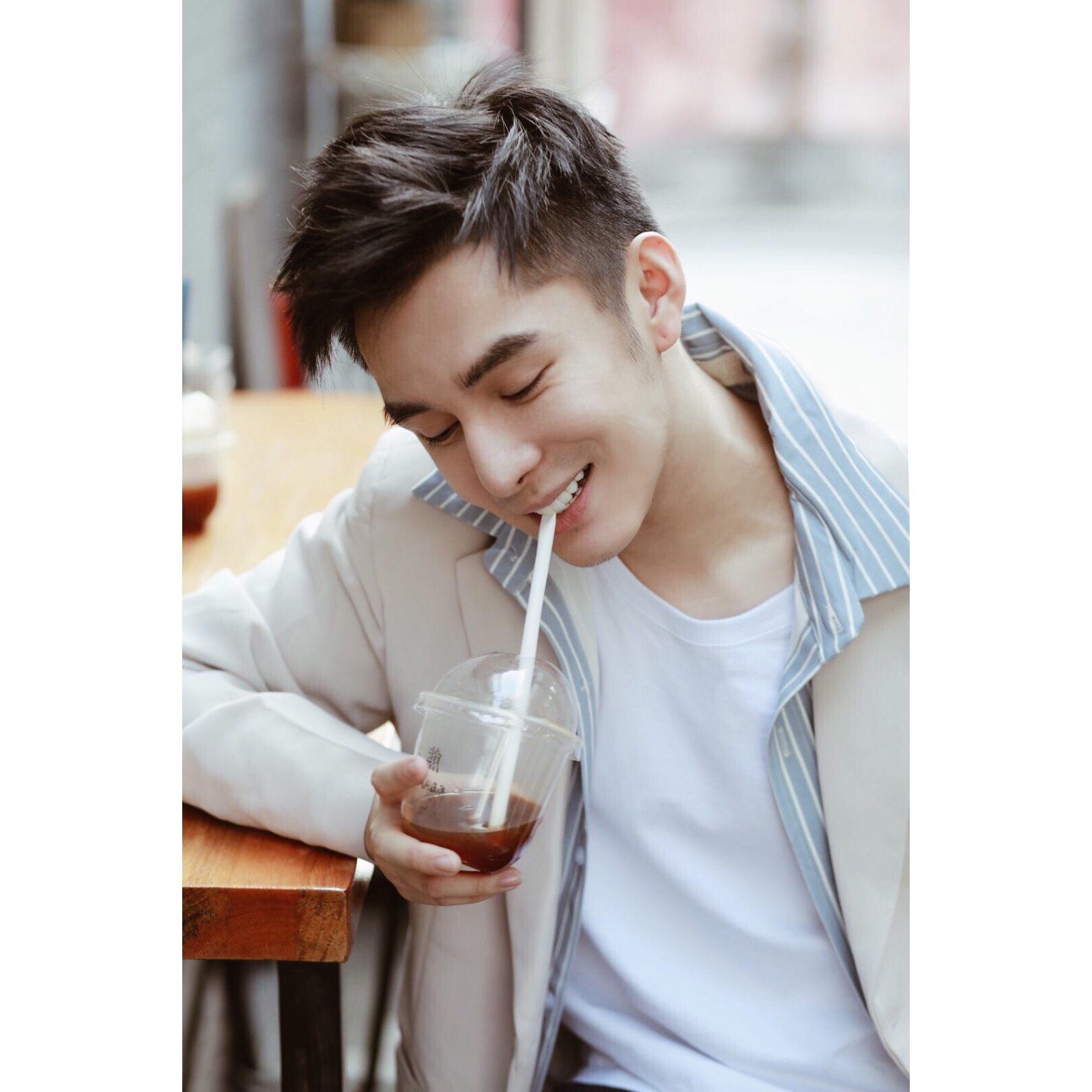  p data-id="gncnbg9e1o">林皓洋,原名廖劲锋 b>, /b>1995年6月27日