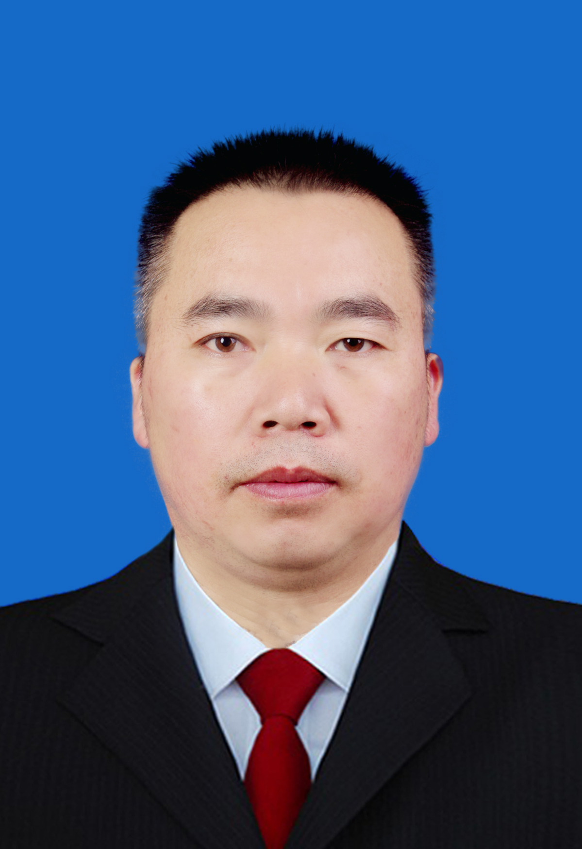 龙治枢