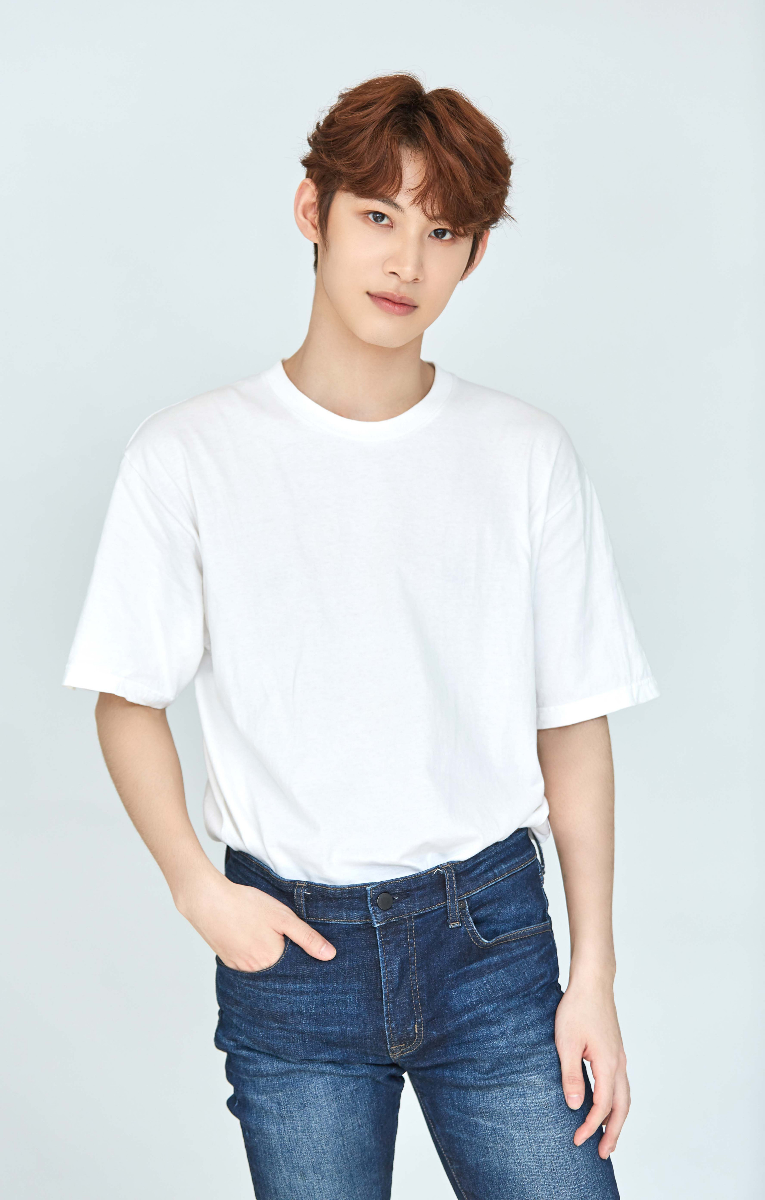 data-lemmaid="22480878">sdt娱乐旗下艺人,内地青年男演员,歌手