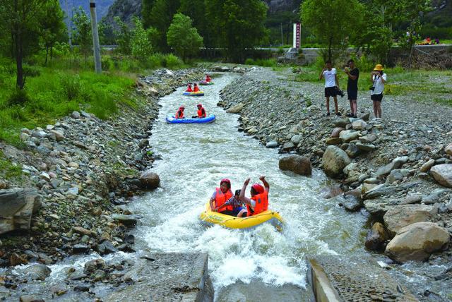 代县峪河源生态漂流景区