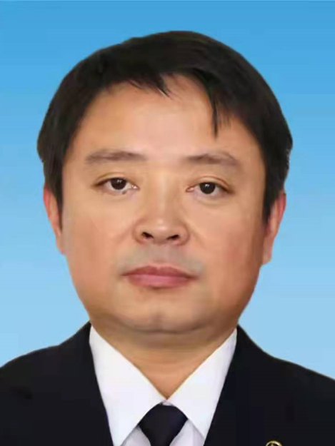张磊