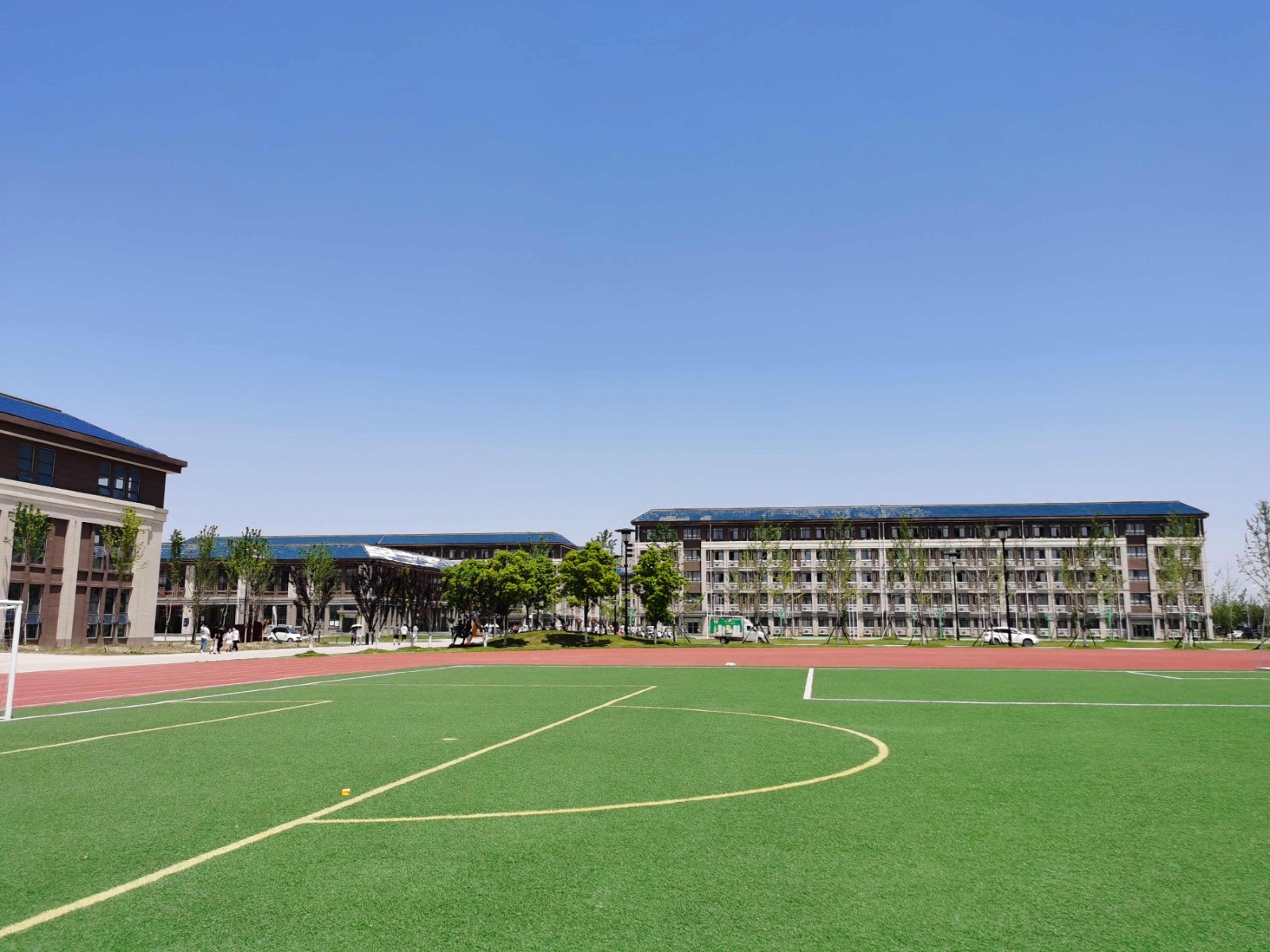 data-ctrid="sn0k0qprlpww">荆州学院(jingzhou university),是经湖北
