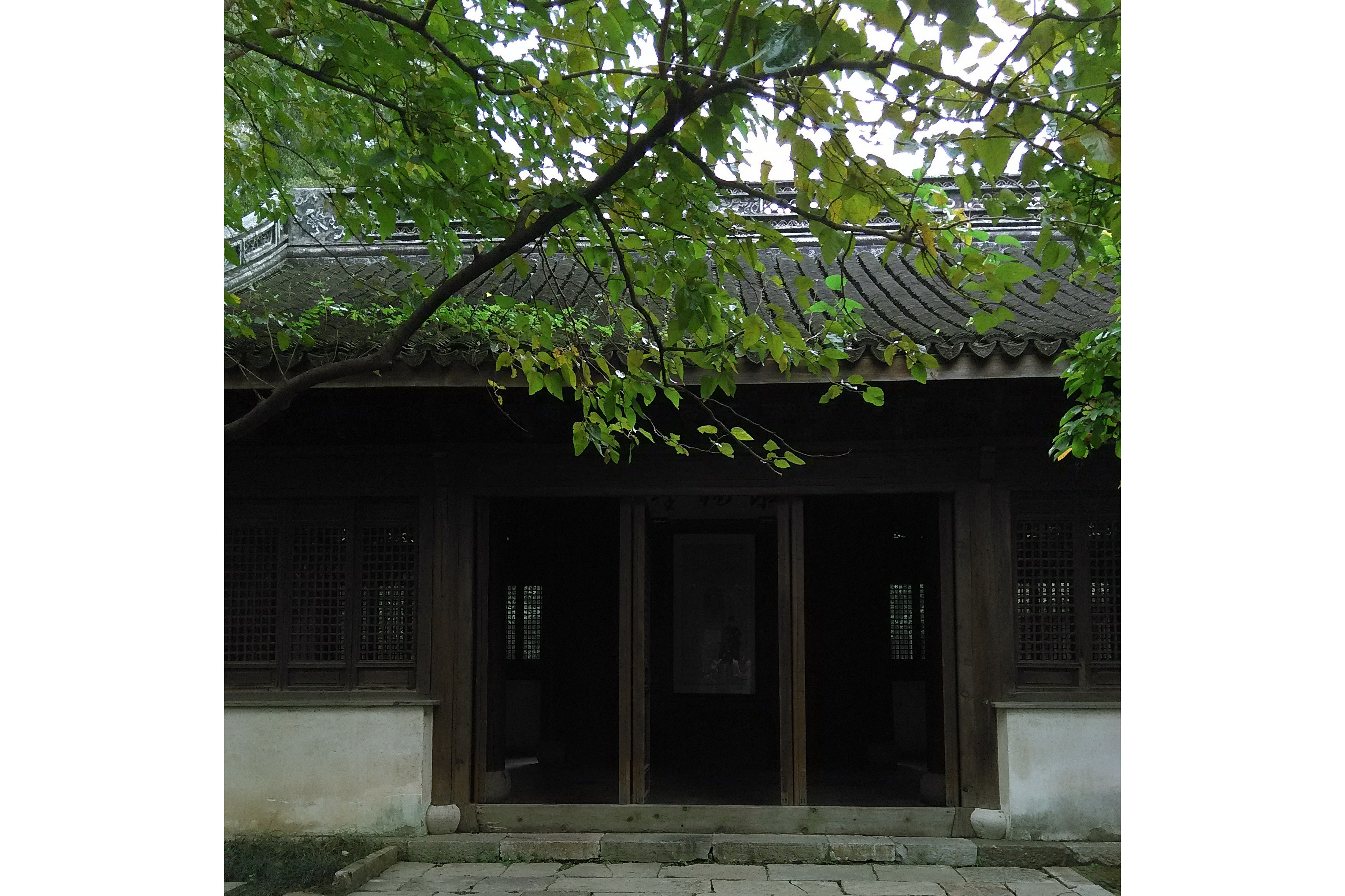 惠山寺庙雨秋堂