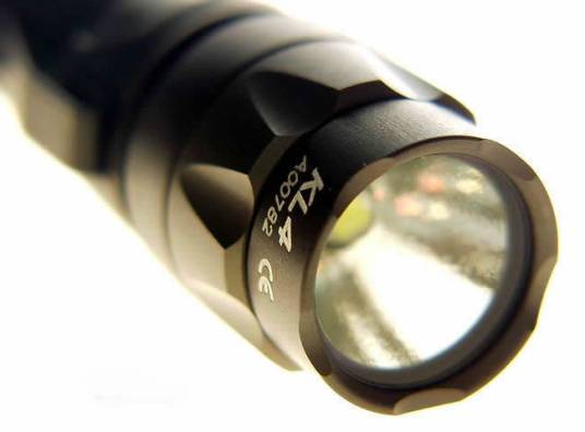 surefire（战术手电生产厂家）_百度百科