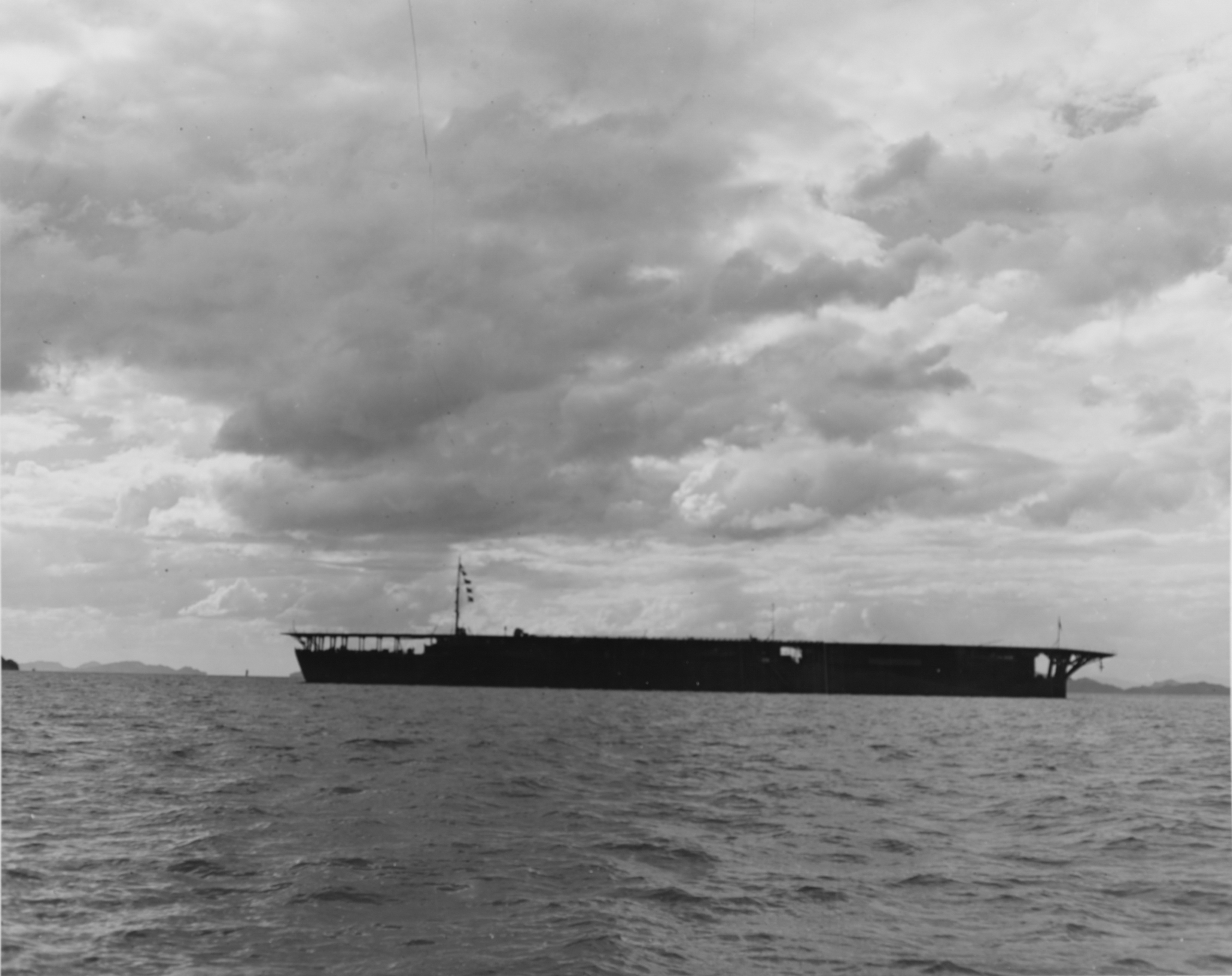  p>凤翔号航空母舰(英文:hōshō aircraft carrier),是旧 a href="#"