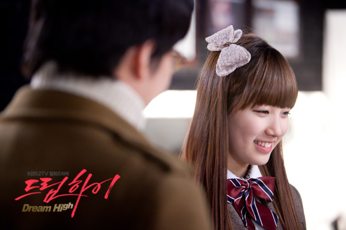  p>《dream high》是 a>韩国kbs电视台 /a>于2011年1月3日首播的 a