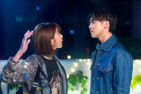  p data-id="gnbiebi9c2">《极品绝配》是由台湾三立电视台出品, a