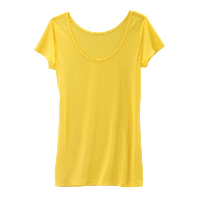  p data-id="gnbumhp93q">鹅黄色是 a target=