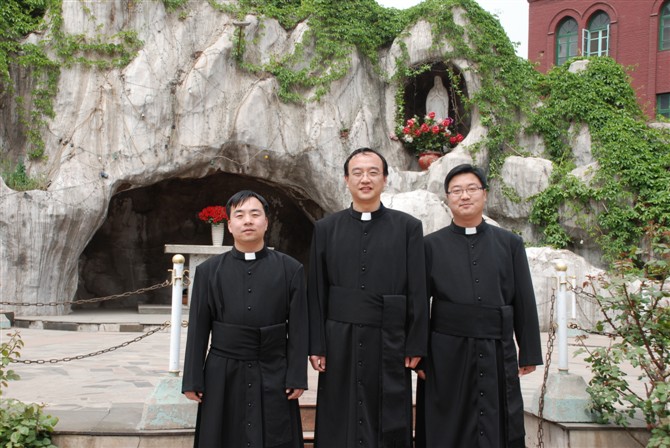 天主教唐山教区,是罗马天主教在河北的一个教