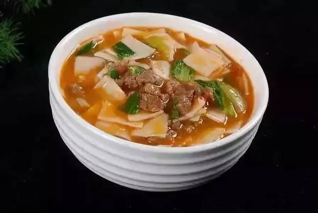 青海美食 · 烩面片