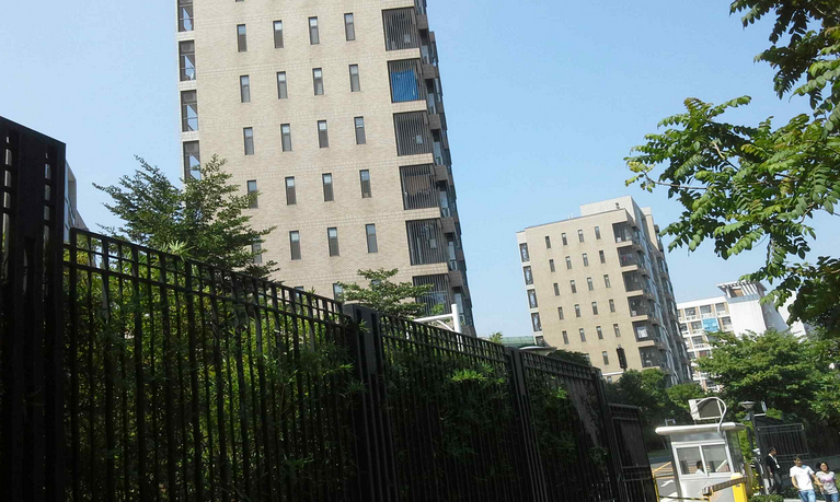  p>华为南方公寓位于东莞市松山湖松山湖. /p>