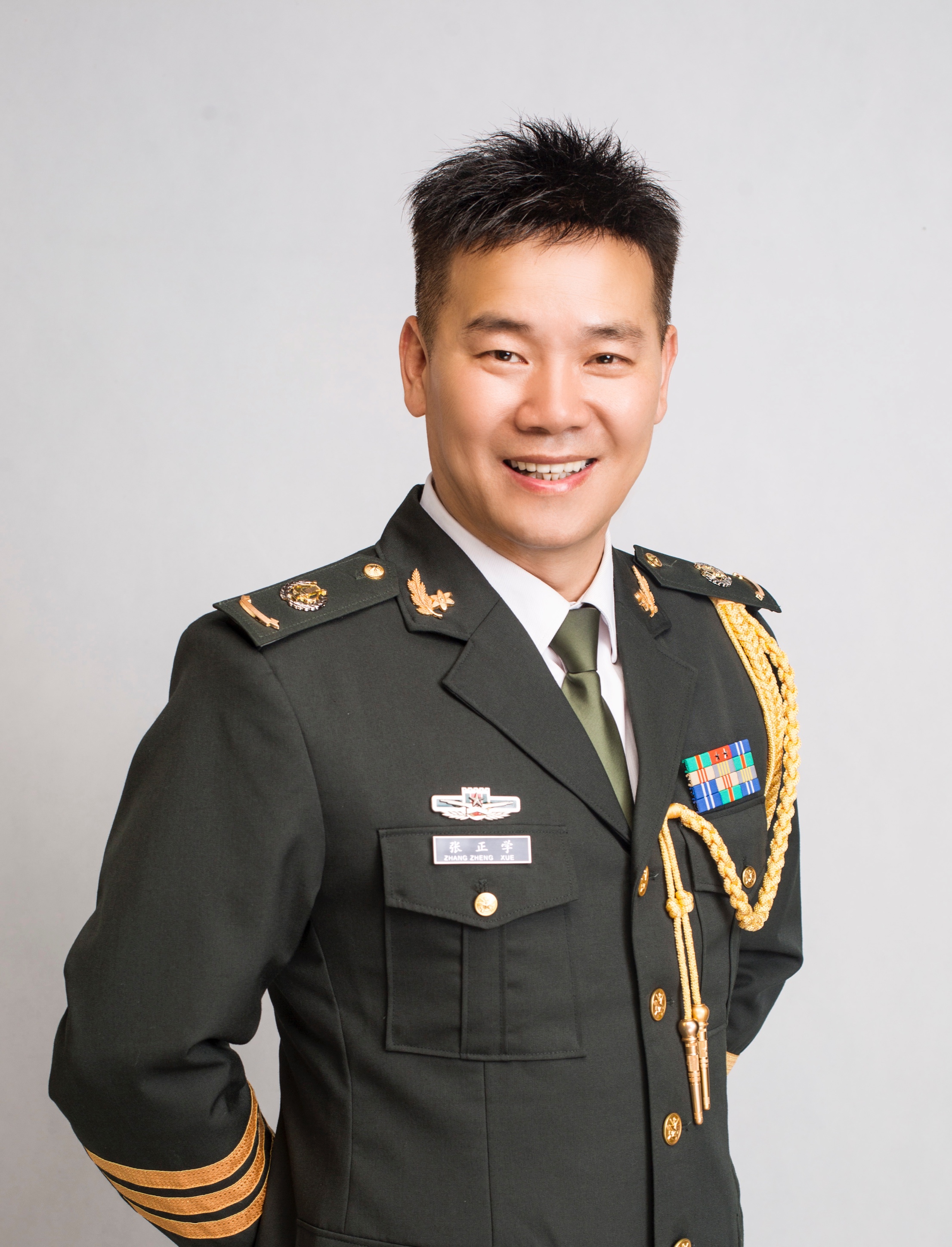  p>张正学中国新民歌男歌手;毕业于 a target="_blank" href="/item