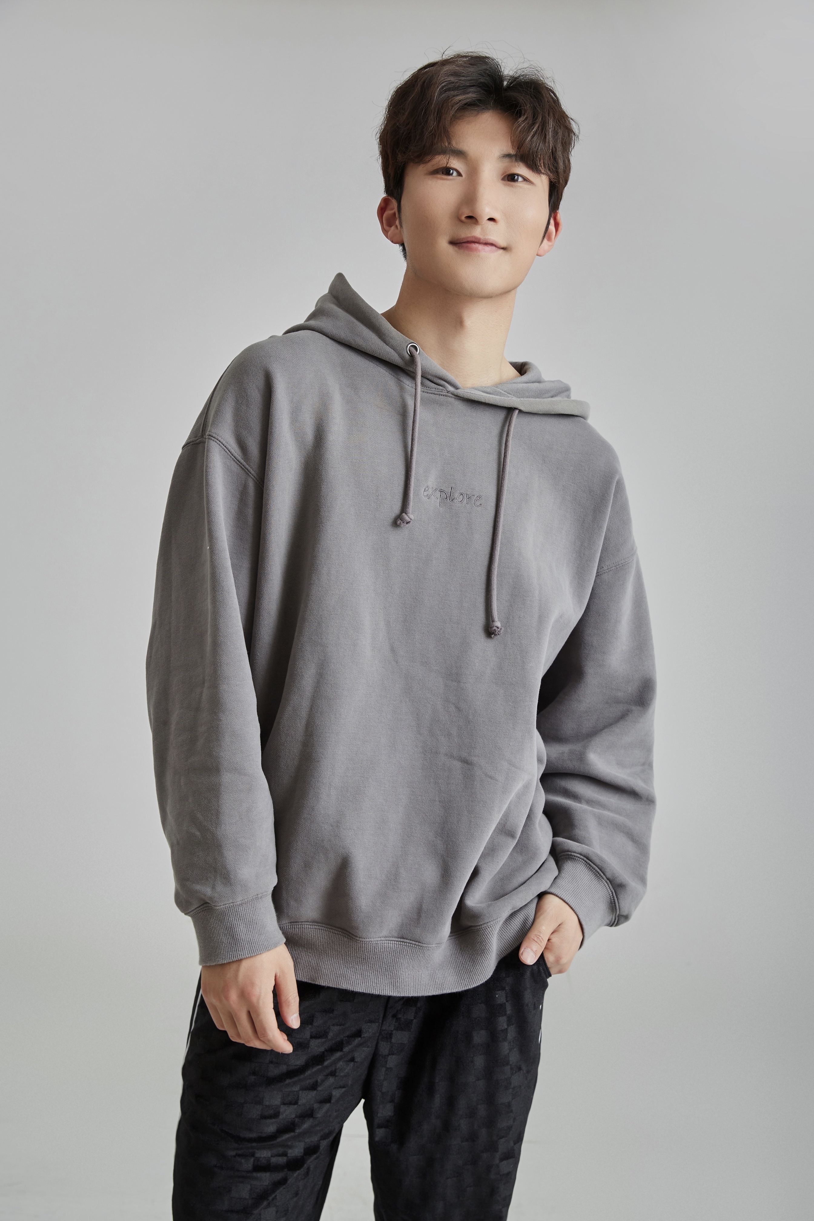  p data-id="gn6pl025o7">李晓,中国内地影视演员 sup data-ctrid="