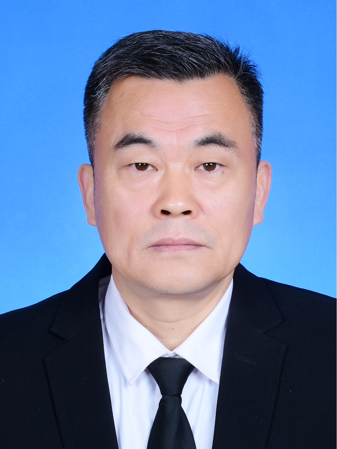 黄群