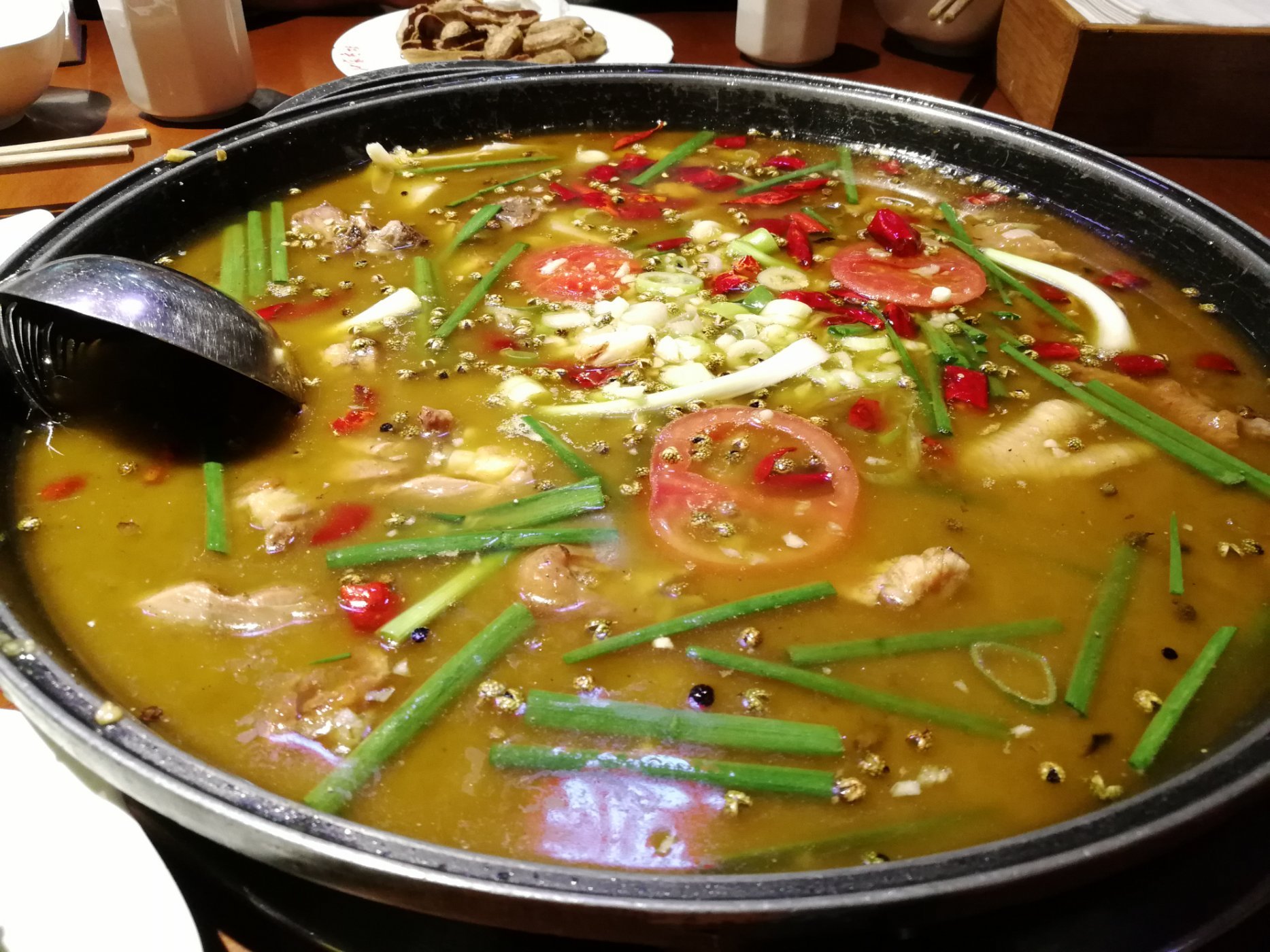 钟家老坛酸菜鸡