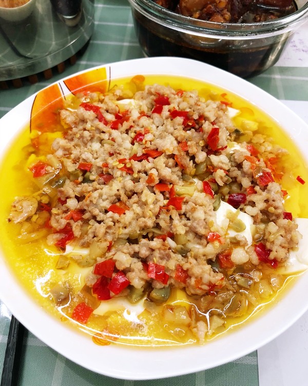剁椒肉沫蒸豆腐