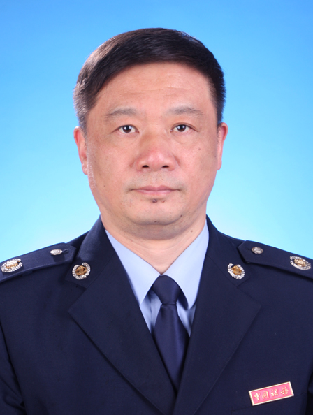  p data-id="sevb0zllnigm">卢林,男,汉族,1966年2月出生,河南确山县