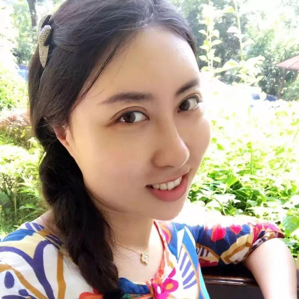  p data-id="2fkfpmpjw53">贾浅浅,女,汉族,1979年11月出生,当代作家