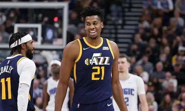  p>哈桑·怀特塞德(hassan whiteside),1989年6月13日出生于 a target