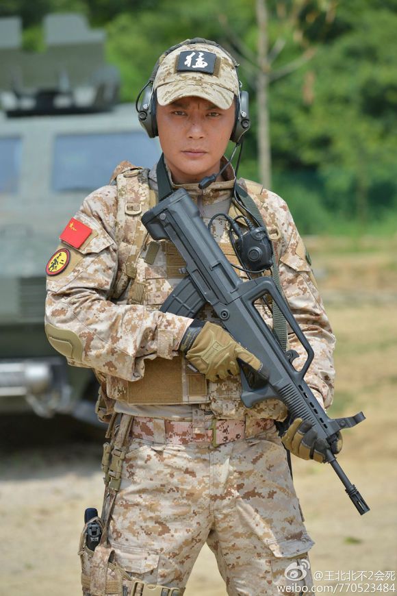 是军旅电视剧《 a target="_blank" href="/item/特种兵之火凤凰