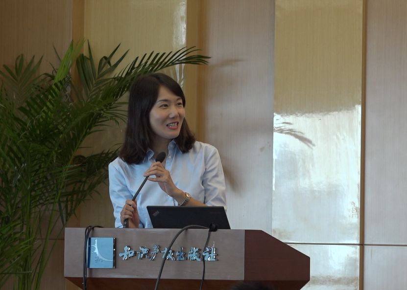 jc82zh7">蒋舸,女, a target="_blank" href="/item/武汉大学/106709"