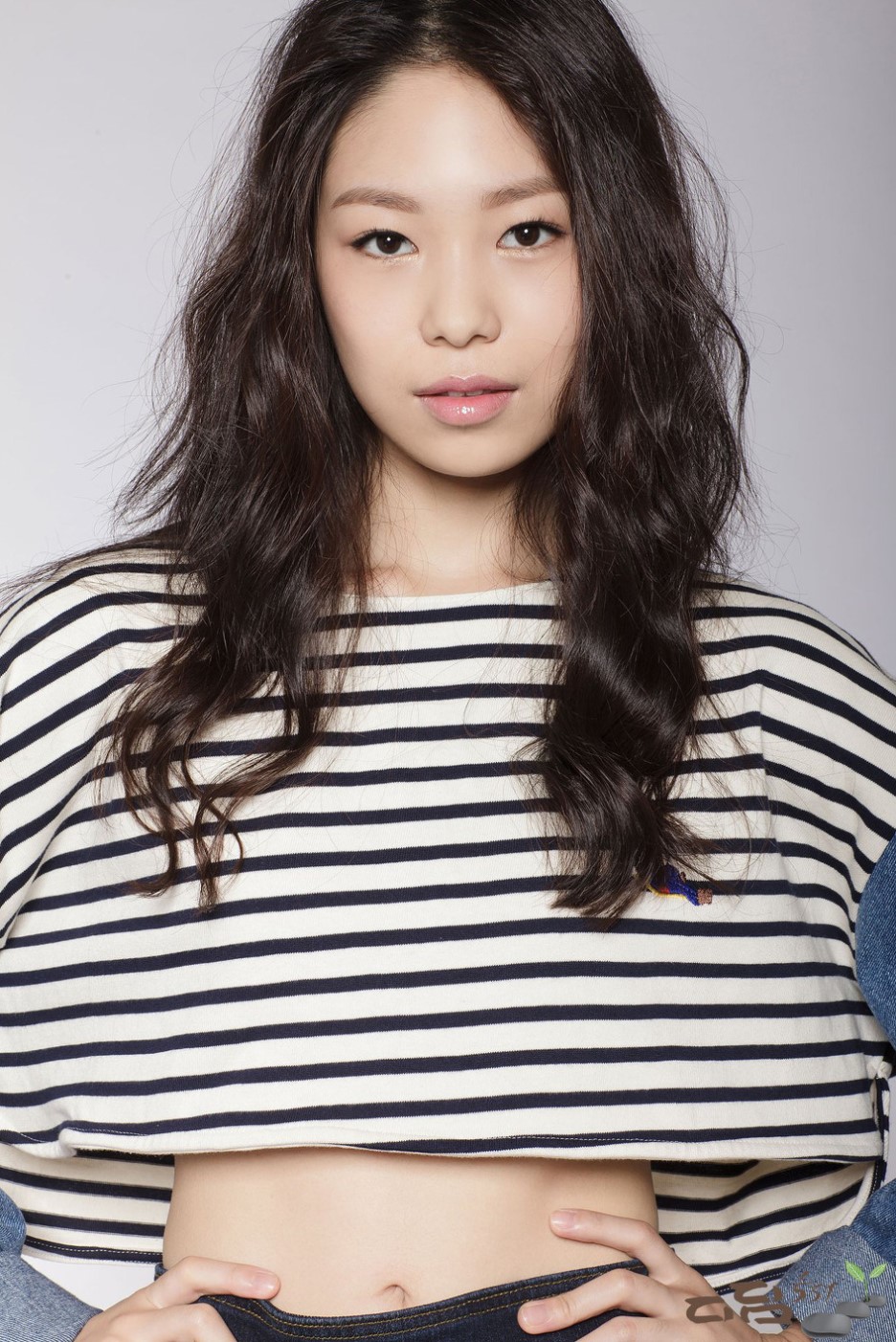 park ji-soo),1988年7月22日出生于韩国首尔市,韩国女演员