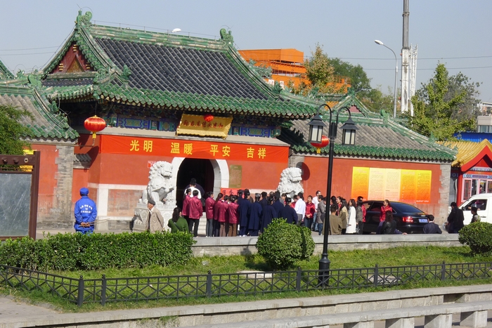  p data-id="gnwu1kn51p">火德真君庙,俗称"火神庙",位于 a target="