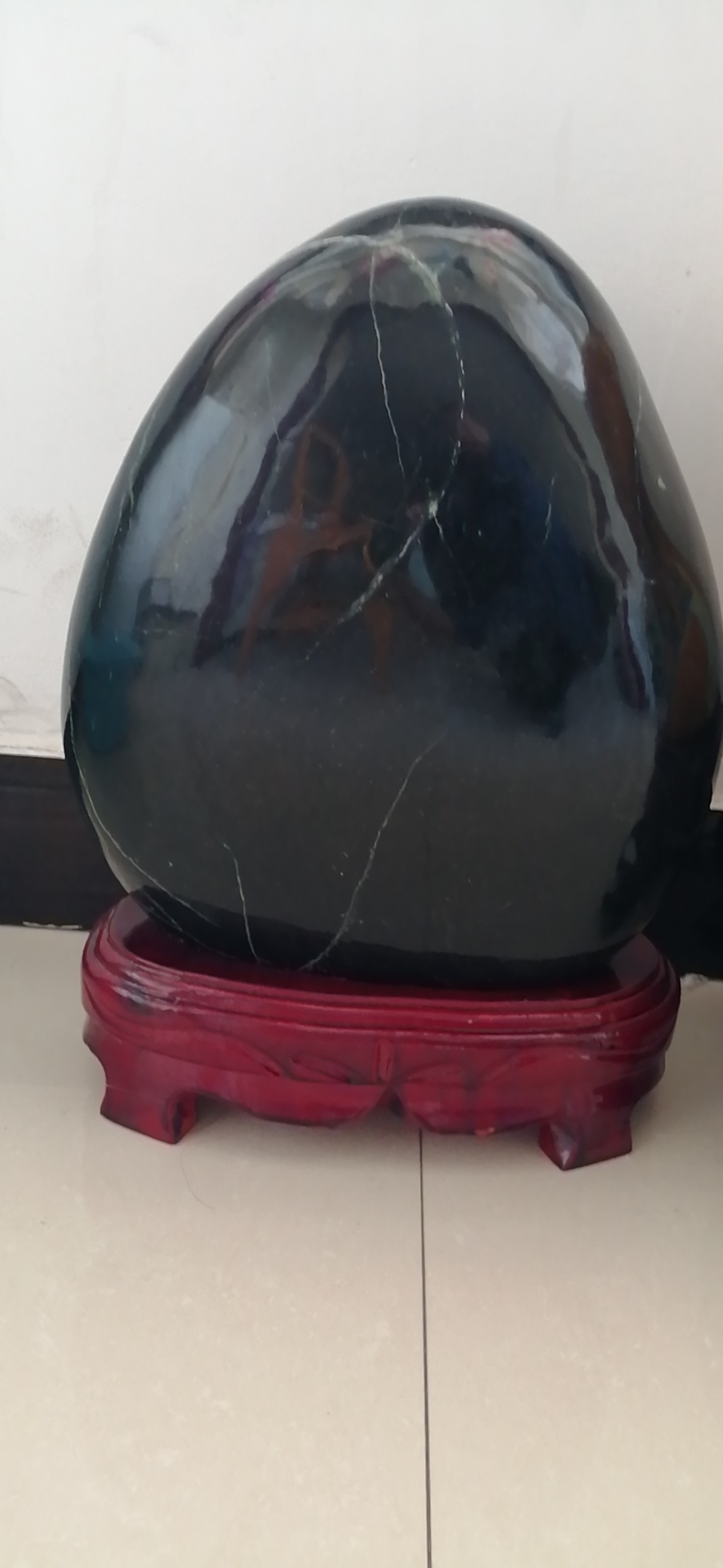  p>祁连彩玉,是一种产于 a target="_blank" href="/item/祁连山